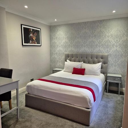 The Beverley Apartments London - Victoria Exterior photo