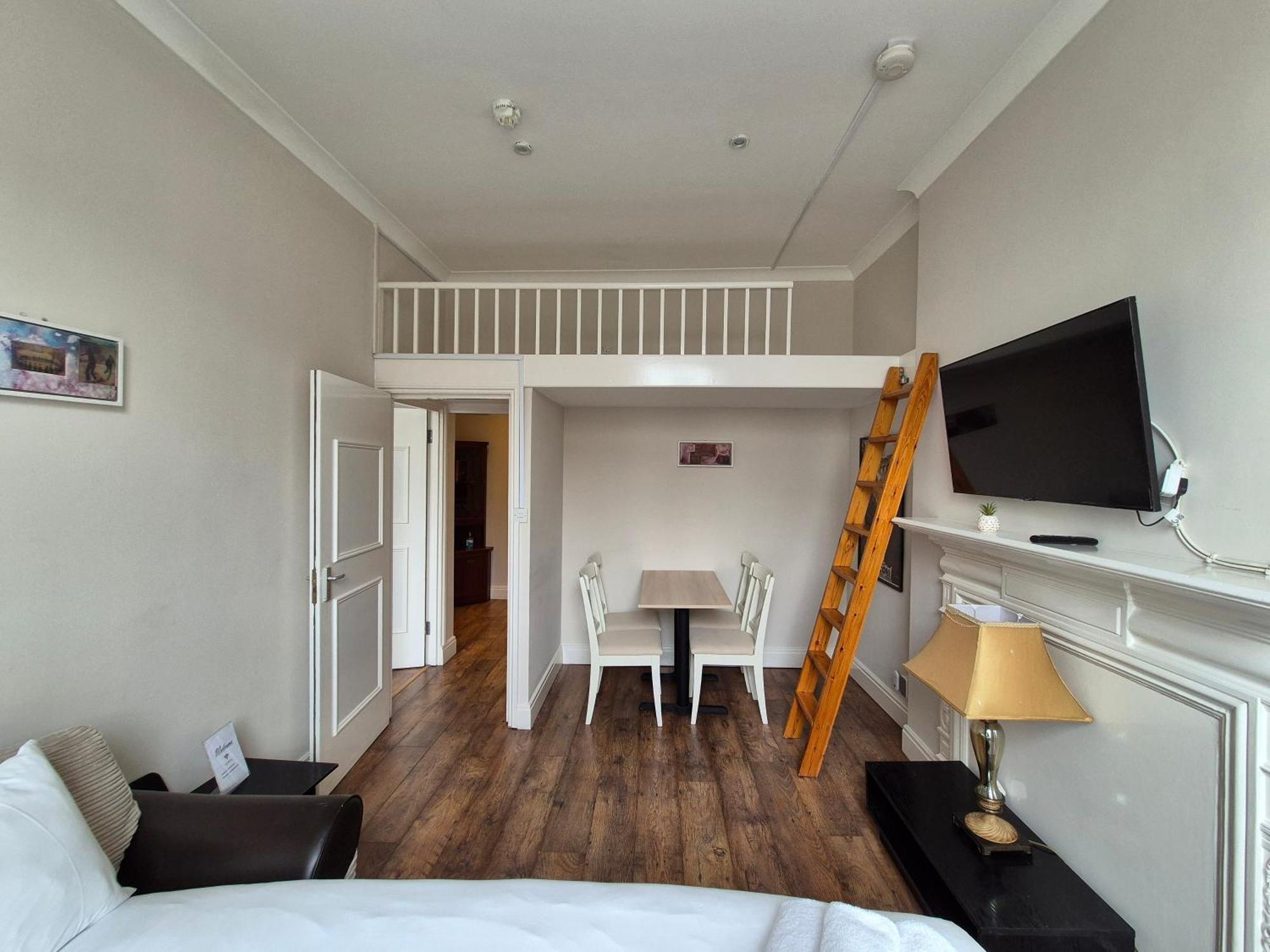 The Beverley Apartments London - Victoria Exterior photo