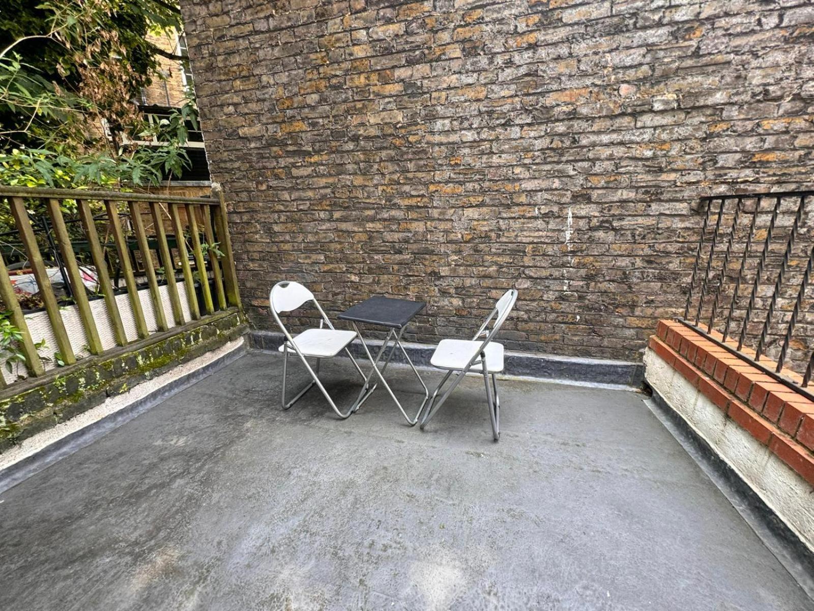The Beverley Apartments London - Victoria Exterior photo